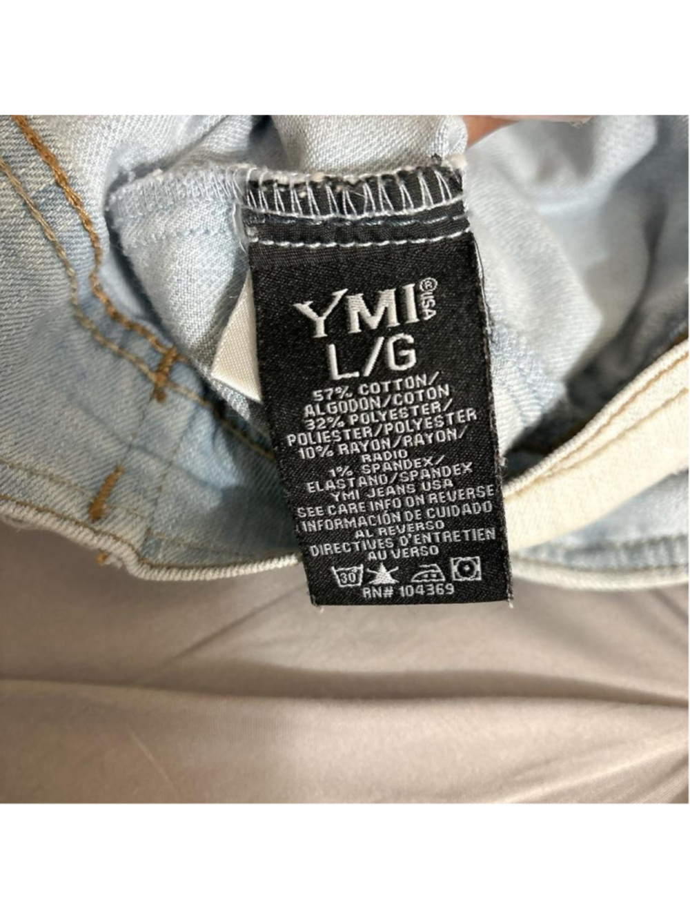 Y2K YMI Retro Millennial Women's Light Wash Distressed Blue Denim Vest - Picture 8 of 8